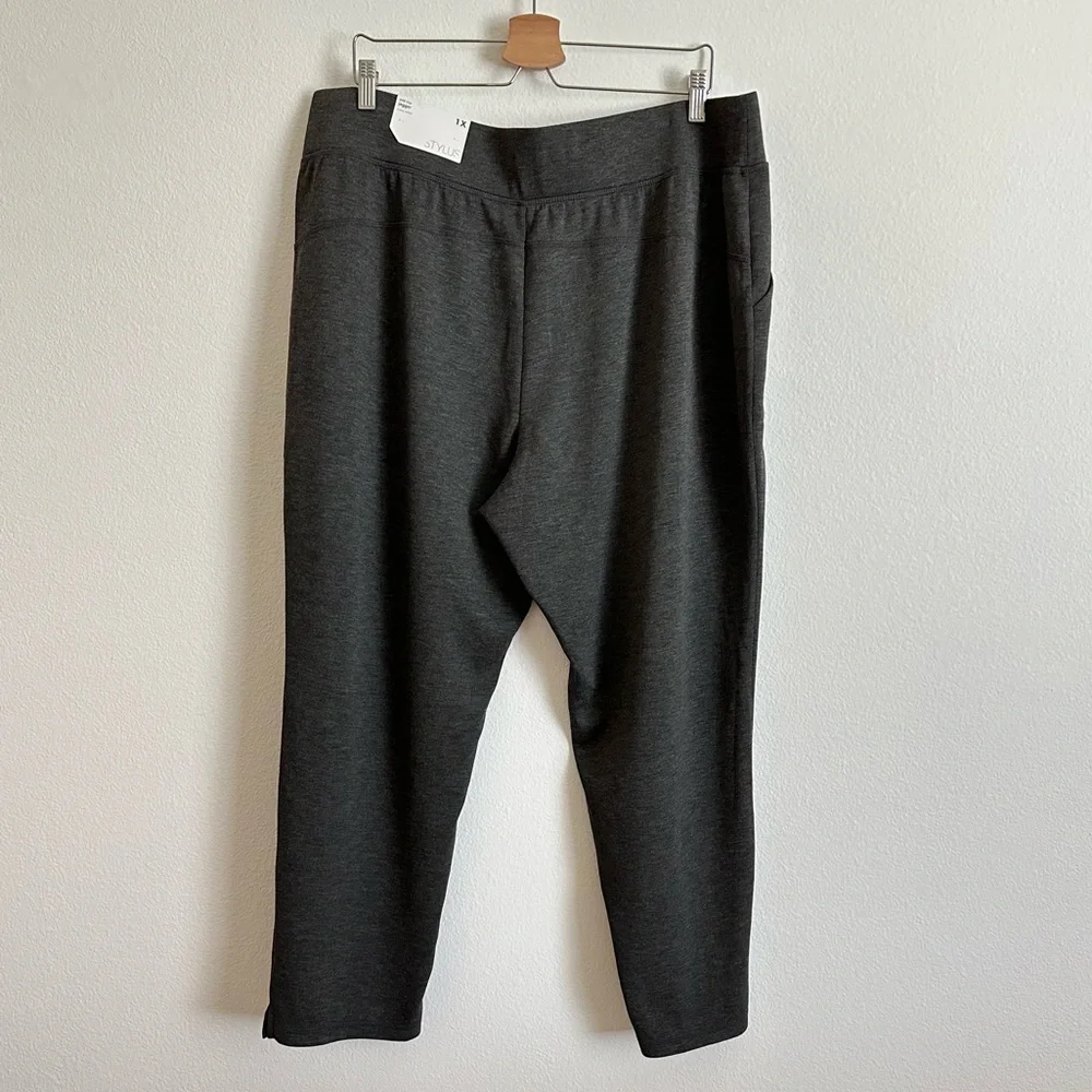 STYLUS Charcoal Gray Ponte Knit Mid-Rise Ankle Slit Jogger Pants Size 1X